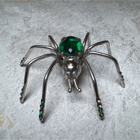 Vintage 1920s Large Spider Green Crystal and Stone Figural Brooch Pin - Picture 1 of 11